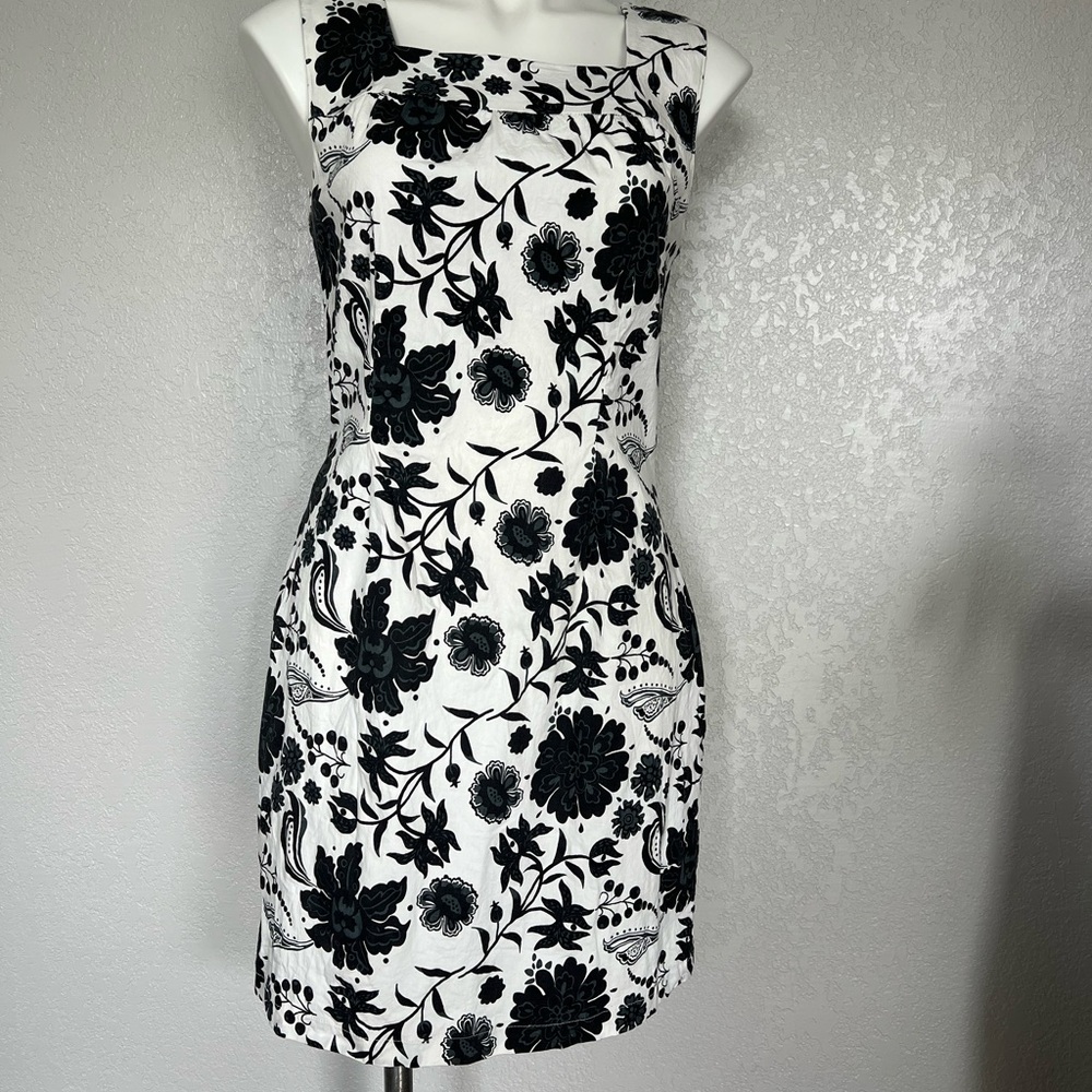Vintage square neck Floral Black and White Dress lightweight cotton large